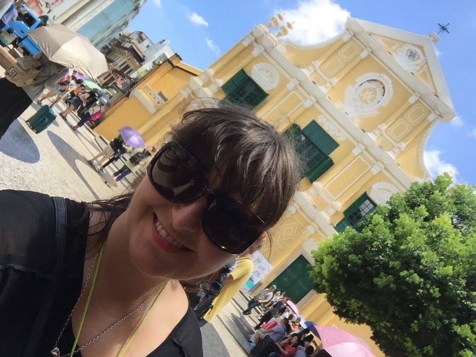 Admiring some of the beautiful Portuguese architecture. 